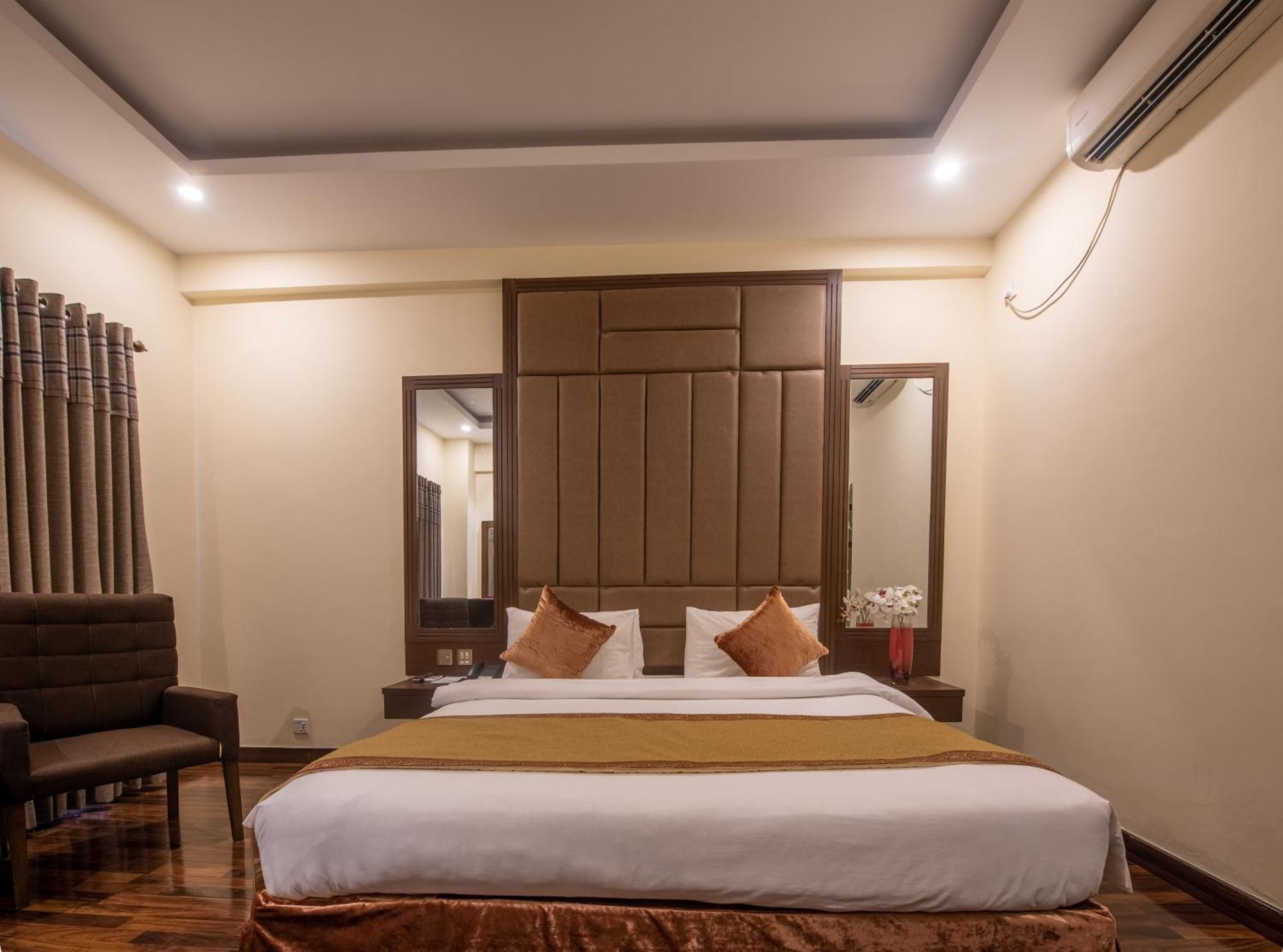 Legend Hotel Islamabad Ngoại thất bức ảnh