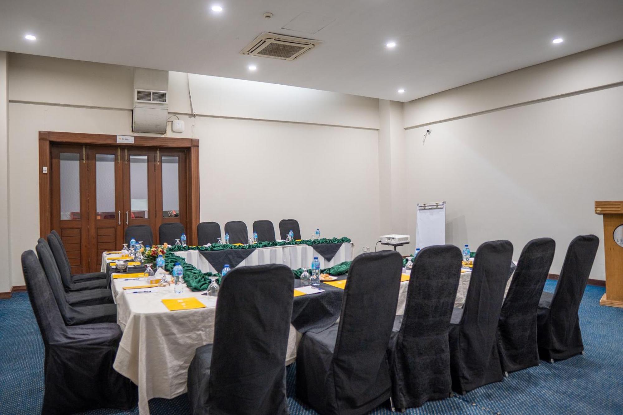Legend Hotel Islamabad Ngoại thất bức ảnh